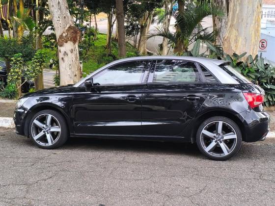 AUDI A1 1.4 TFSI SPORTBACK ATTRACTION 16V 122CV GASOLINA 4P S-TRONIC